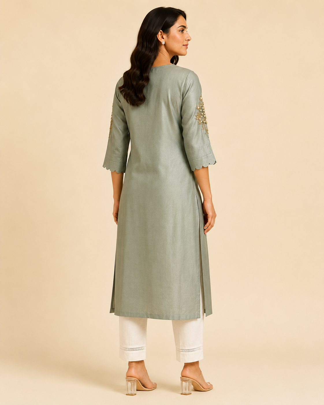 Meher Scalloped Embroidered Kurti Set